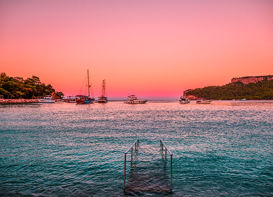 Ayışığı Plajı Antalya